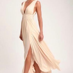 Lulus dress never worn or altered, tags attached